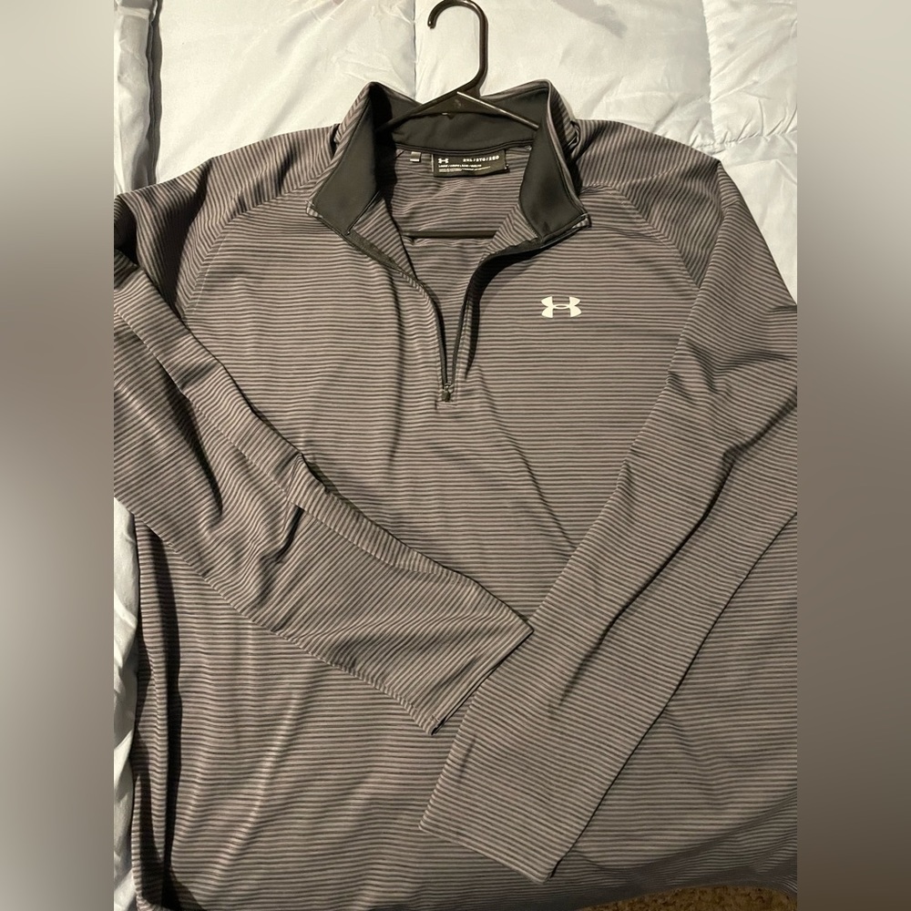 Under Armour 1/4 Zip Long Sleeve Black and Grey striped shirt - Men’s - 2X